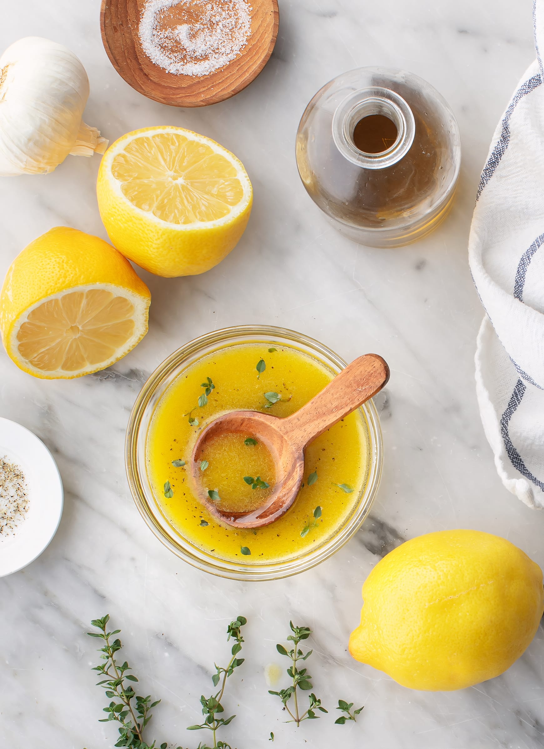 Quick Lemon Vinaigrette: 4-Ingredient Recipe & Storage Tips